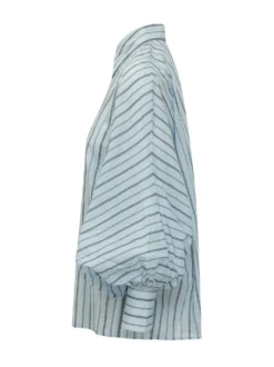 Blouse with Collar and Wide Sleeves