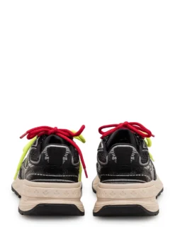 Crackle sneakers with contrast details