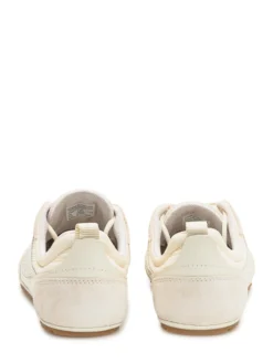 Field Sneakers