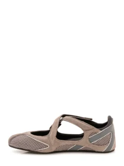 Floor 01 Ballet Flats