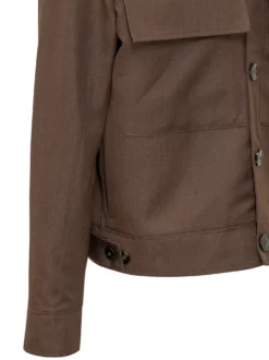 Giacca con bottoni e tasche applicate