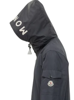 Giacca Sassiere con Cappuccio e Zip Frontale