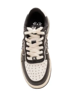 Newport Sneakers