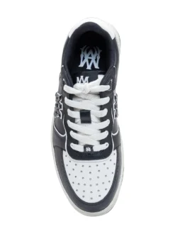 Newport Sneakers