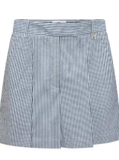 Pleated Shorts with Striped Pattern