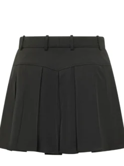 Shorts with Back Pleats