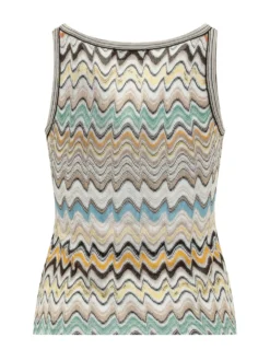 Sleeveless Knit Top with Buttons