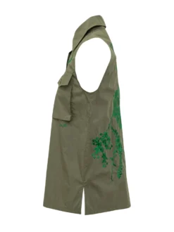 Sleeveless Shirt with Embroidery