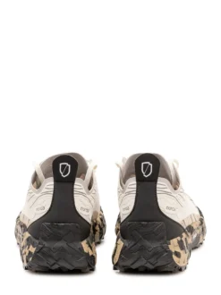 Sport Shoe with Laces and Structured Sole