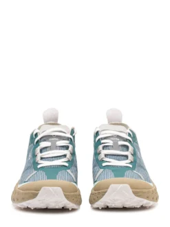 Sport Shoe with Laces and Treaded Sole