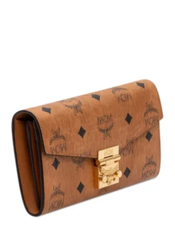 Tracy Wallet