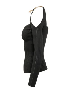 Tricot Top with Heart Neckline and Neck Detail