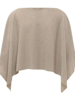 Wide Cape with Asymmetric Edges