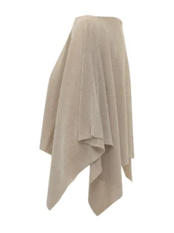 Wide Cape with Asymmetric Edges
