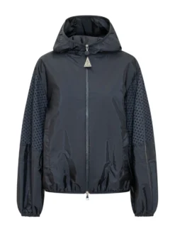Zelkova Jacket with Hood and Zip